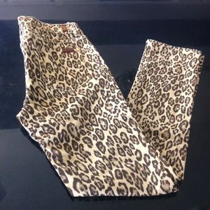 *New* Leopard print skinny Jeans